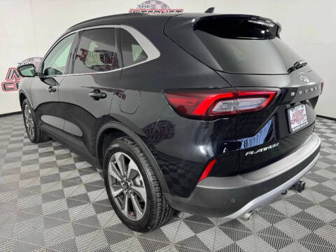 2025 Ford Escape Platinum