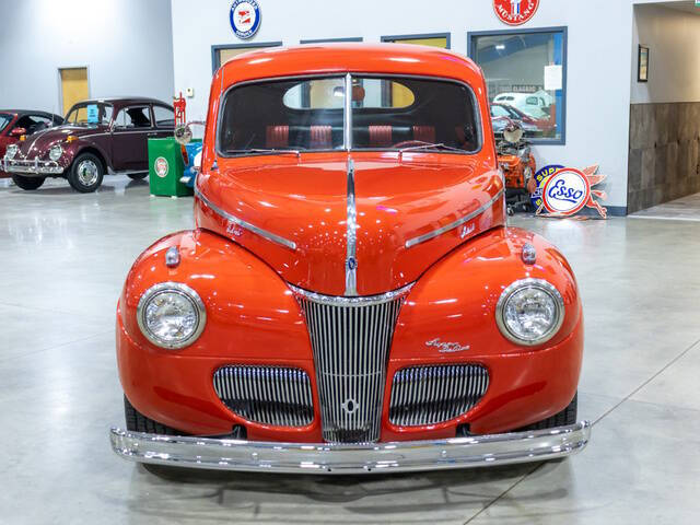 1941 Ford Deluxe