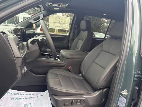 2026 Chevrolet Suburban RST