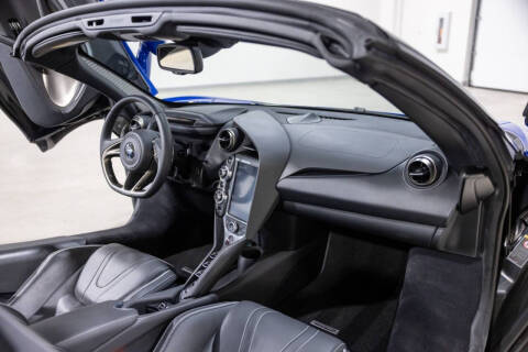 2022 McLaren 720S Spider