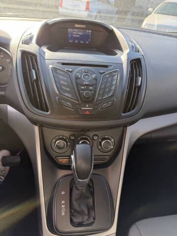 2016 Ford Escape SE