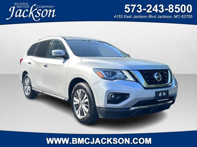 2020 Nissan Pathfinder SL