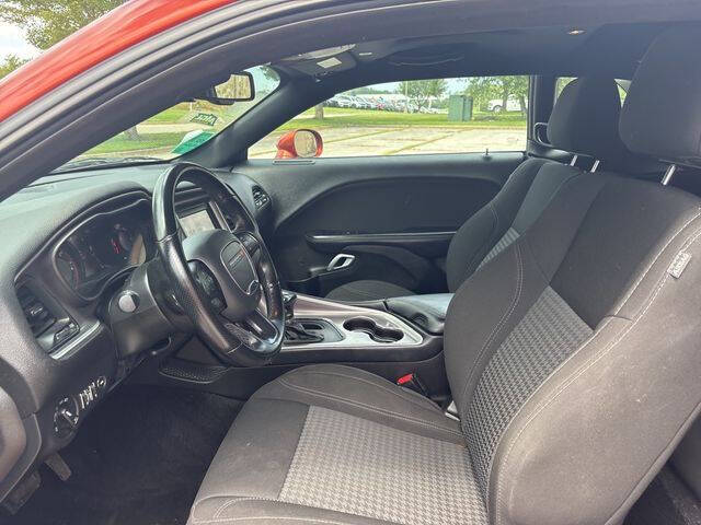 2022 Dodge Challenger SXT