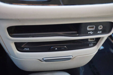 2017 Chrysler Pacifica Touring-L Plus