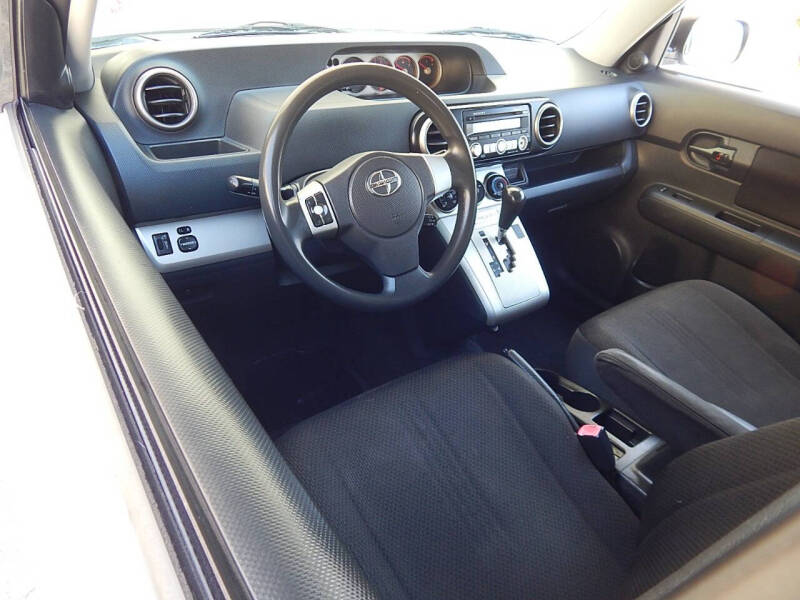 2008 Scion xB