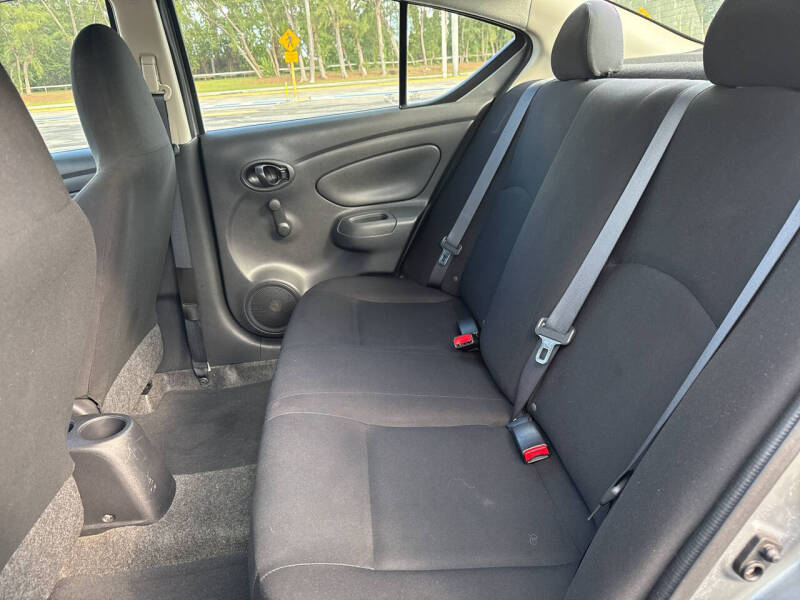 2014 Nissan Versa 1.6 S Plus