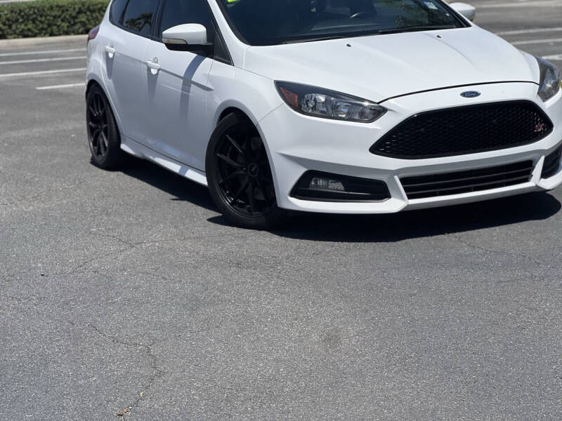 2018 Ford Focus ST