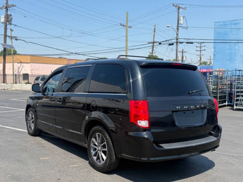 2017 Dodge Grand Caravan SXT
