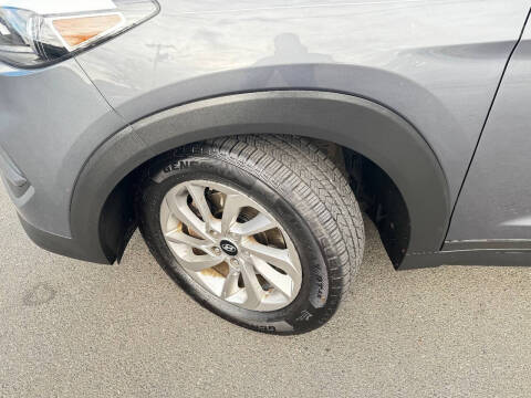 2017 Hyundai Tucson SE