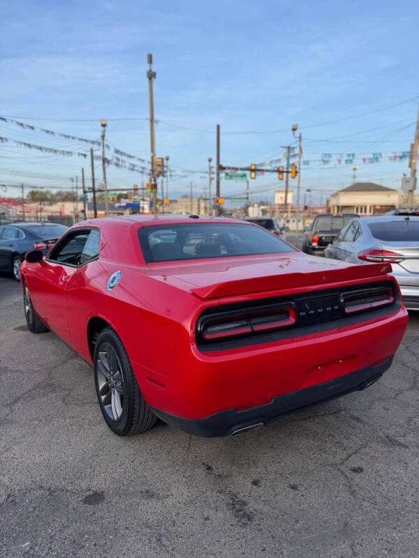 2019 Dodge Challenger SXT