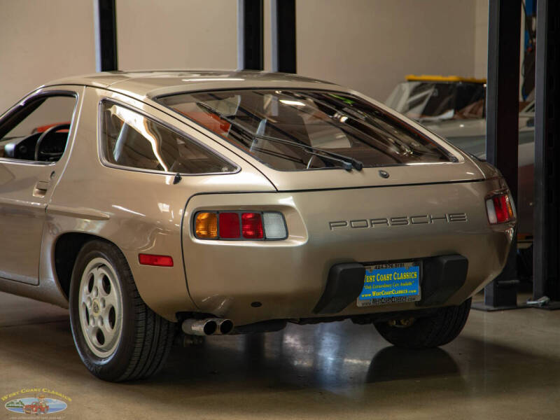 1982 Porsche 928