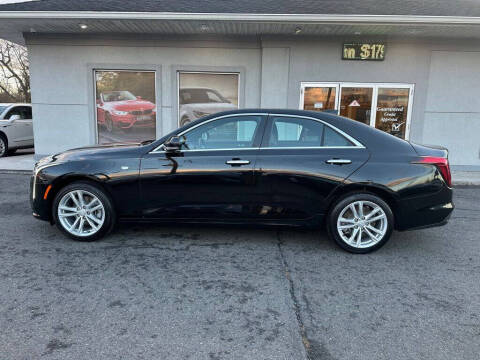 2023 Cadillac CT4 Luxury