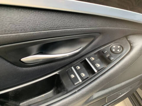 2014 BMW 5 Series 528i