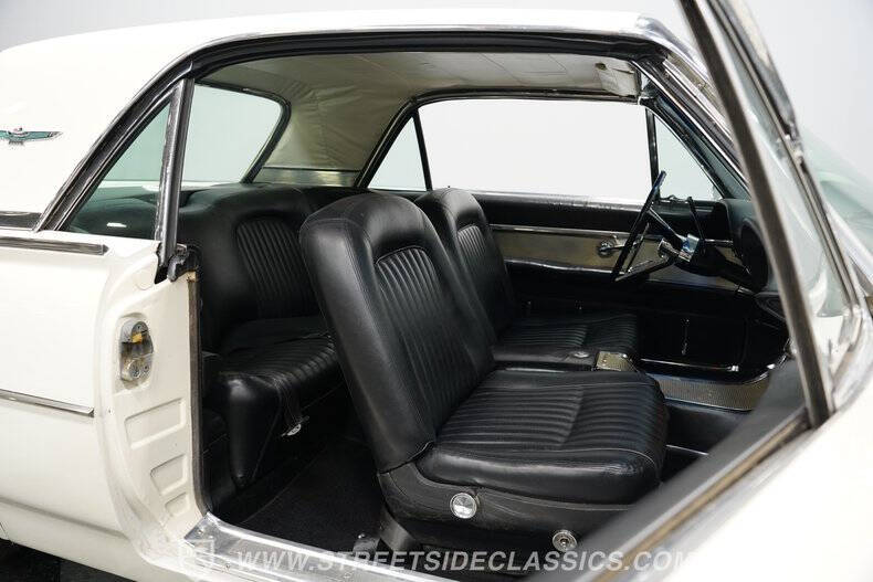 1962 Ford Thunderbird