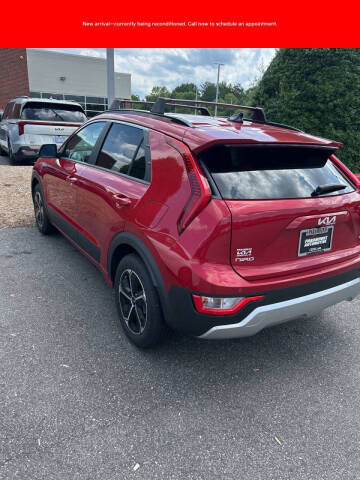 2025 Kia Niro EX