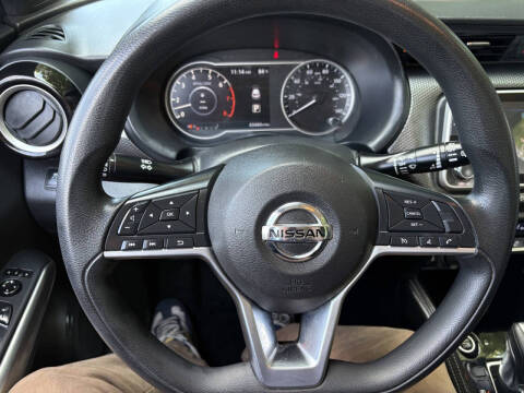 2019 Nissan Kicks S