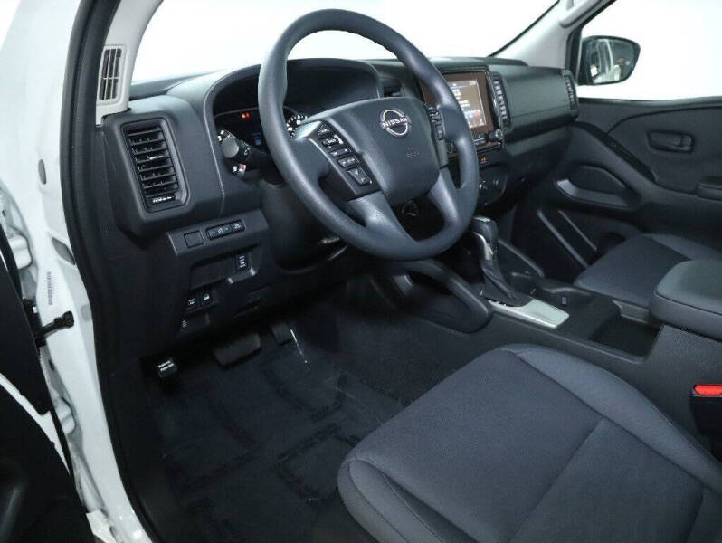 2024 Nissan Frontier S