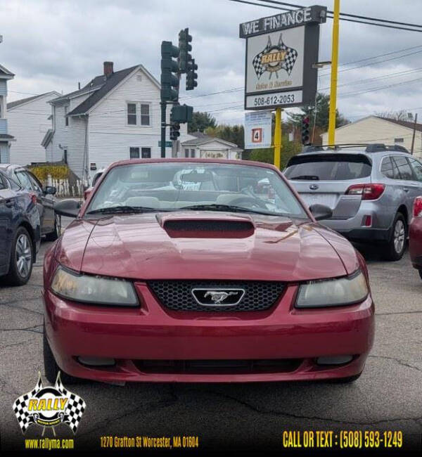 2003 Ford Mustang GT Deluxe