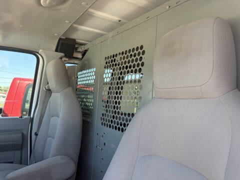 2009 Ford E-Series E-250