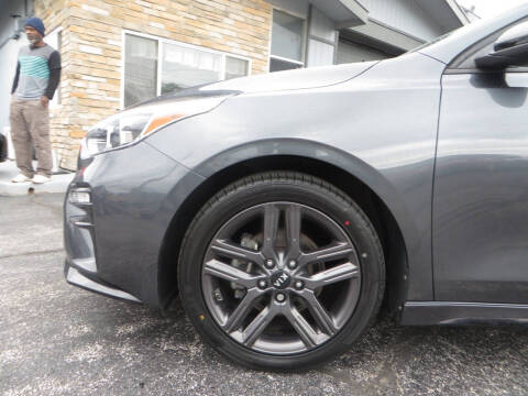 2021 Kia Forte GT Line