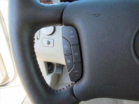 2010 Cadillac DTS Luxury Collection