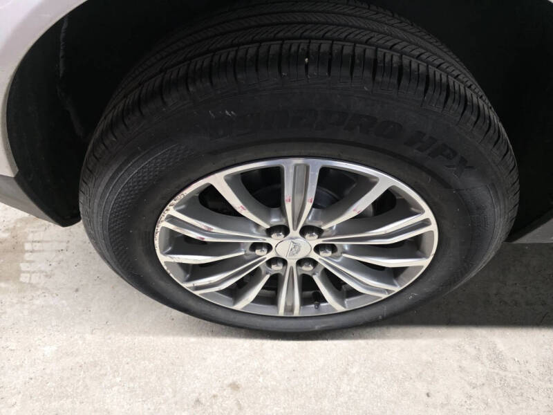 2017 Cadillac XT5 Luxury