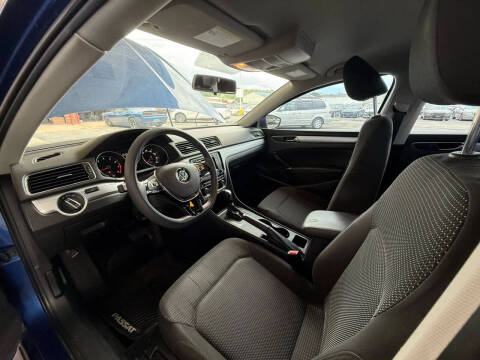 2017 Volkswagen Passat 1.8T S