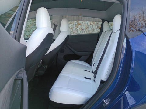 2023 Tesla Model Y Long Range