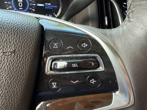 2017 Cadillac Escalade ESV Luxury