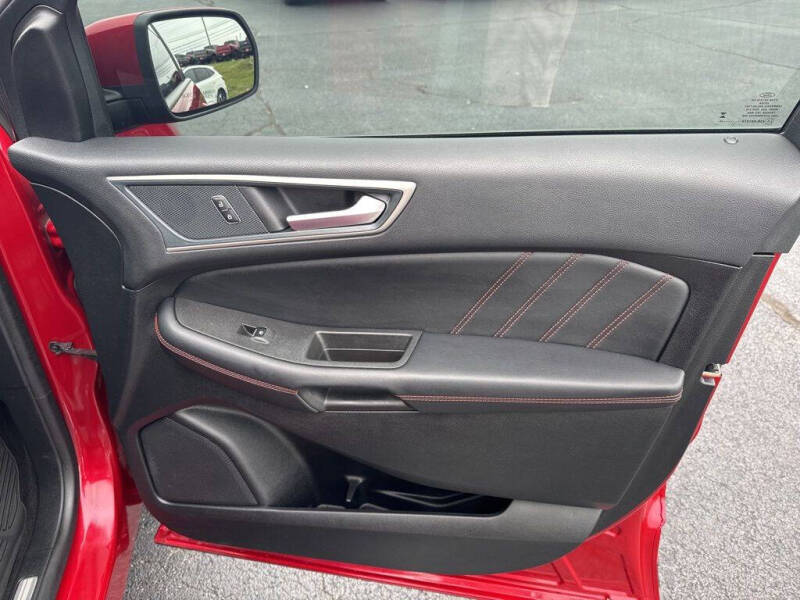 2024 Ford Edge ST-Line