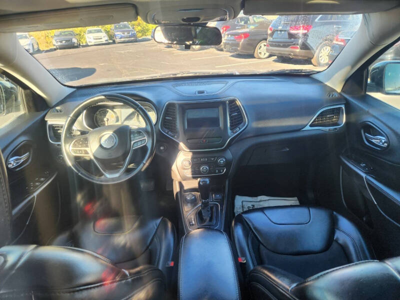 2019 Jeep Cherokee Altitude