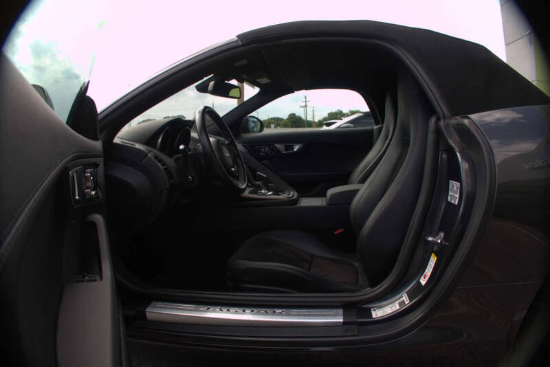 2016 Jaguar F-TYPE