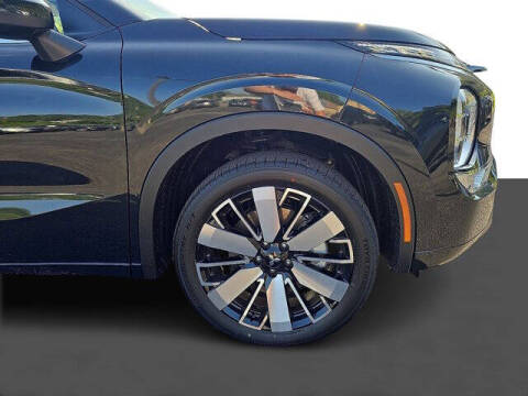 2025 Mitsubishi Outlander SEL Platinum Edition