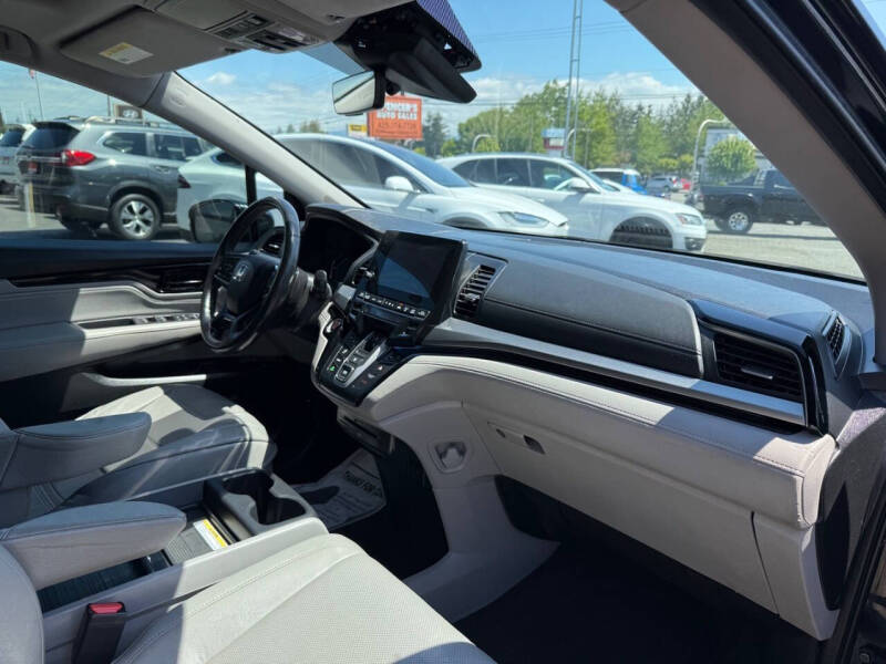 2019 Honda Odyssey Elite