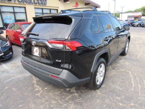 2020 Toyota RAV4 XLE