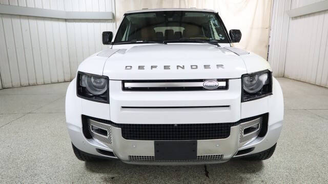 2023 Land Rover Defender 110 SE