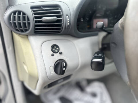 2002 Mercedes-Benz C-Class C 320