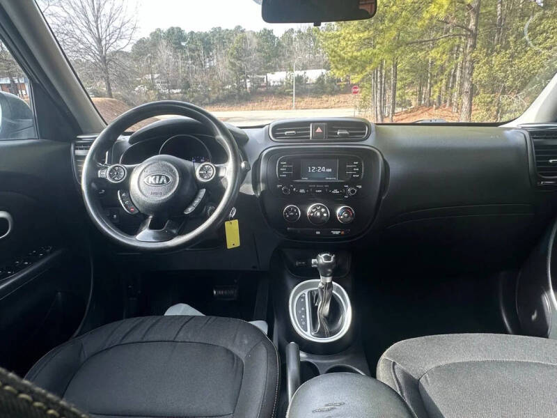 2016 Kia Soul +