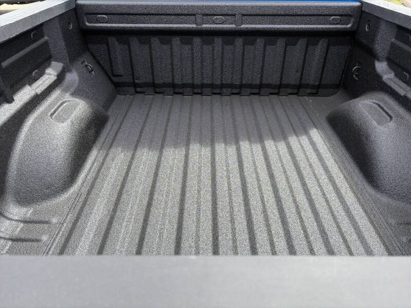 2021 GMC Canyon Elevation Standard