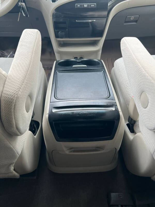 2012 Toyota Sienna