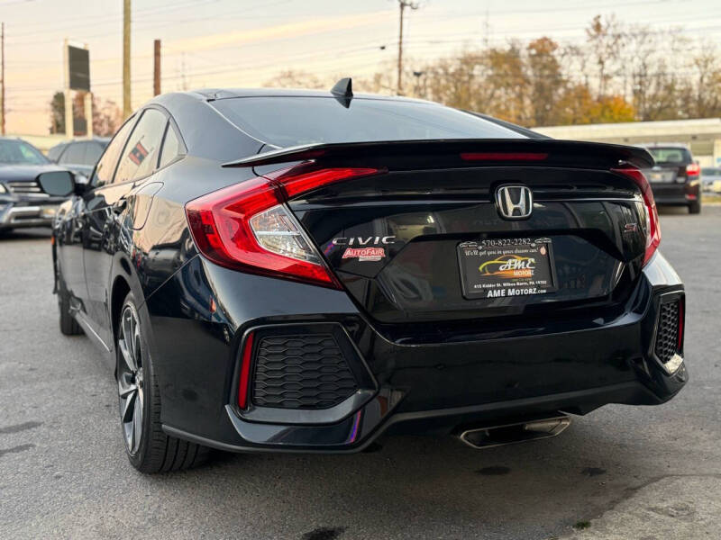 2018 Honda Civic Si photo 14