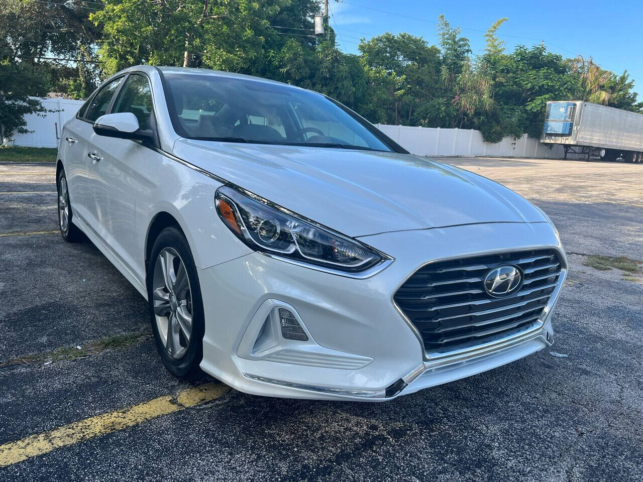 2018 Hyundai Sonata  - $16,800