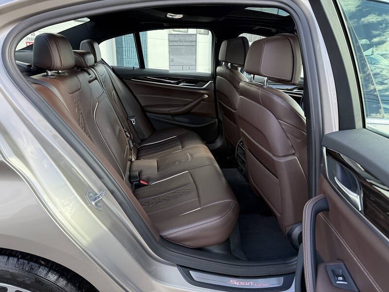 2019 BMW 5 Series 530i xDrive