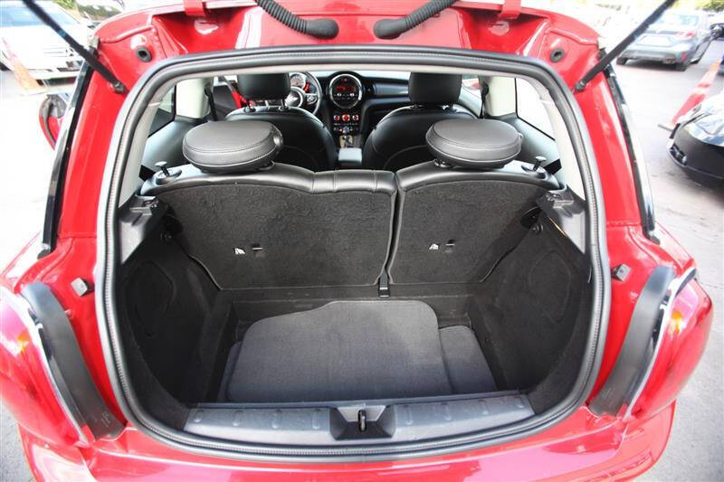 2014 MINI Hardtop Cooper