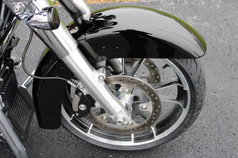 2021 Harley-Davidson Street Glide