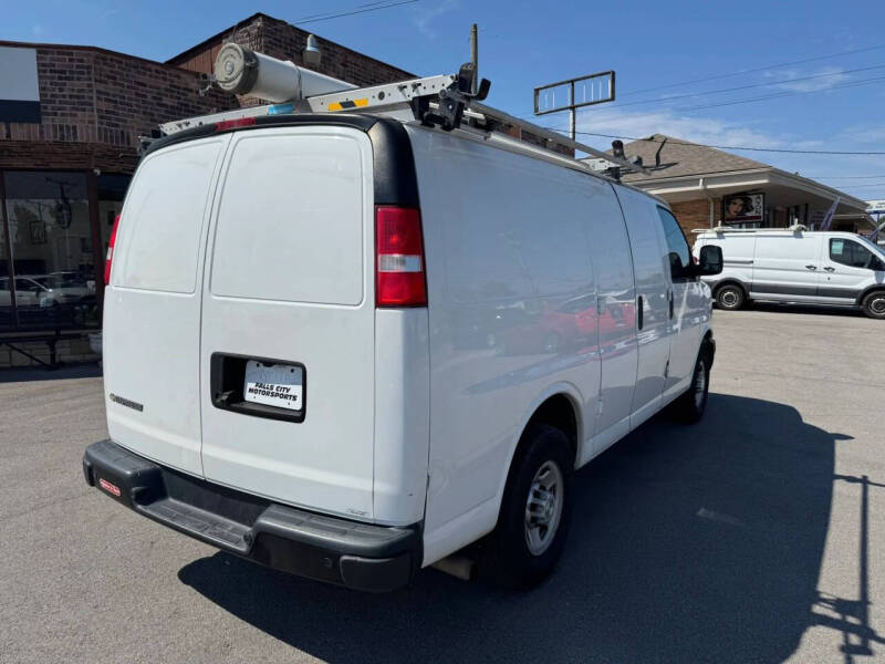 2020 Chevrolet Express 2500