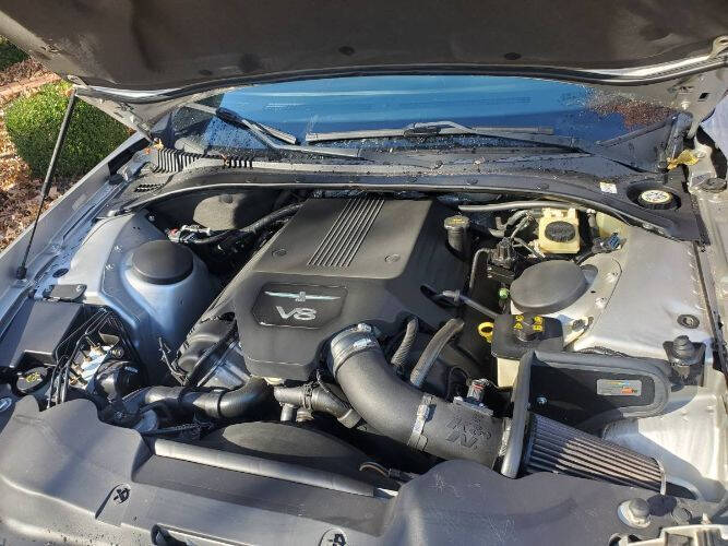 2004 Ford Thunderbird