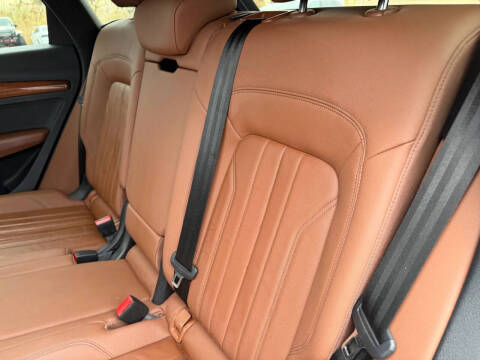 2022 Audi Q5 quattro S line Premium 45 TFSI