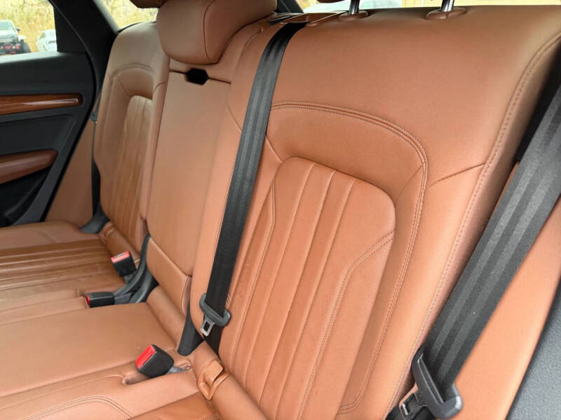 2022 Audi Q5 quattro S line Premium 45 TFSI