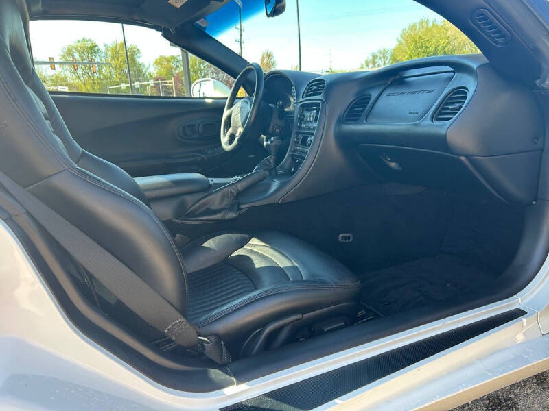 2004 Chevrolet Corvette